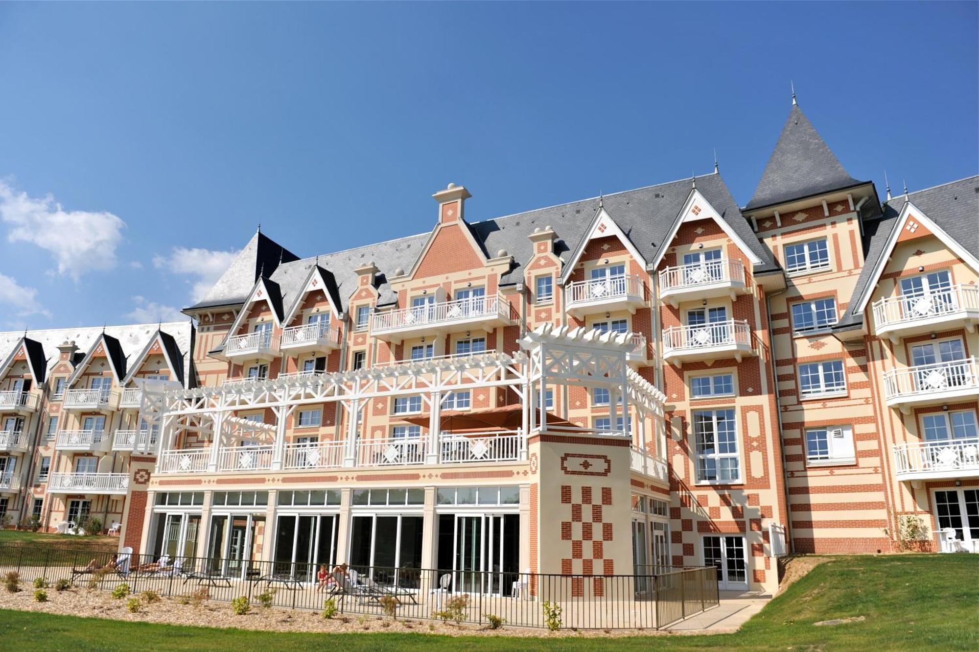 Residence B'O Cottage - B'O Resort Thermal & Spa Bagnoles de l'Orne Normandie Bagian luar foto